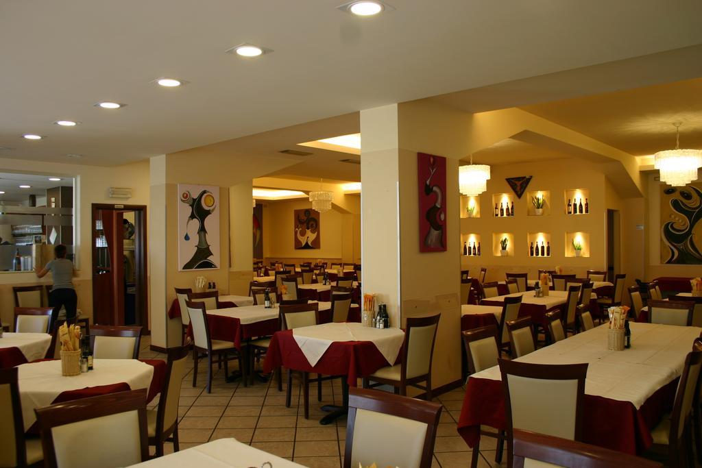 Hotel Moro Freoni San Pietro in Cariano Kültér fotó